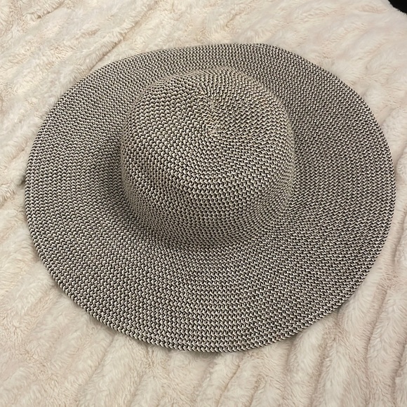 David and Young Accessories David And Young Floppy Sun Hat Poshmark